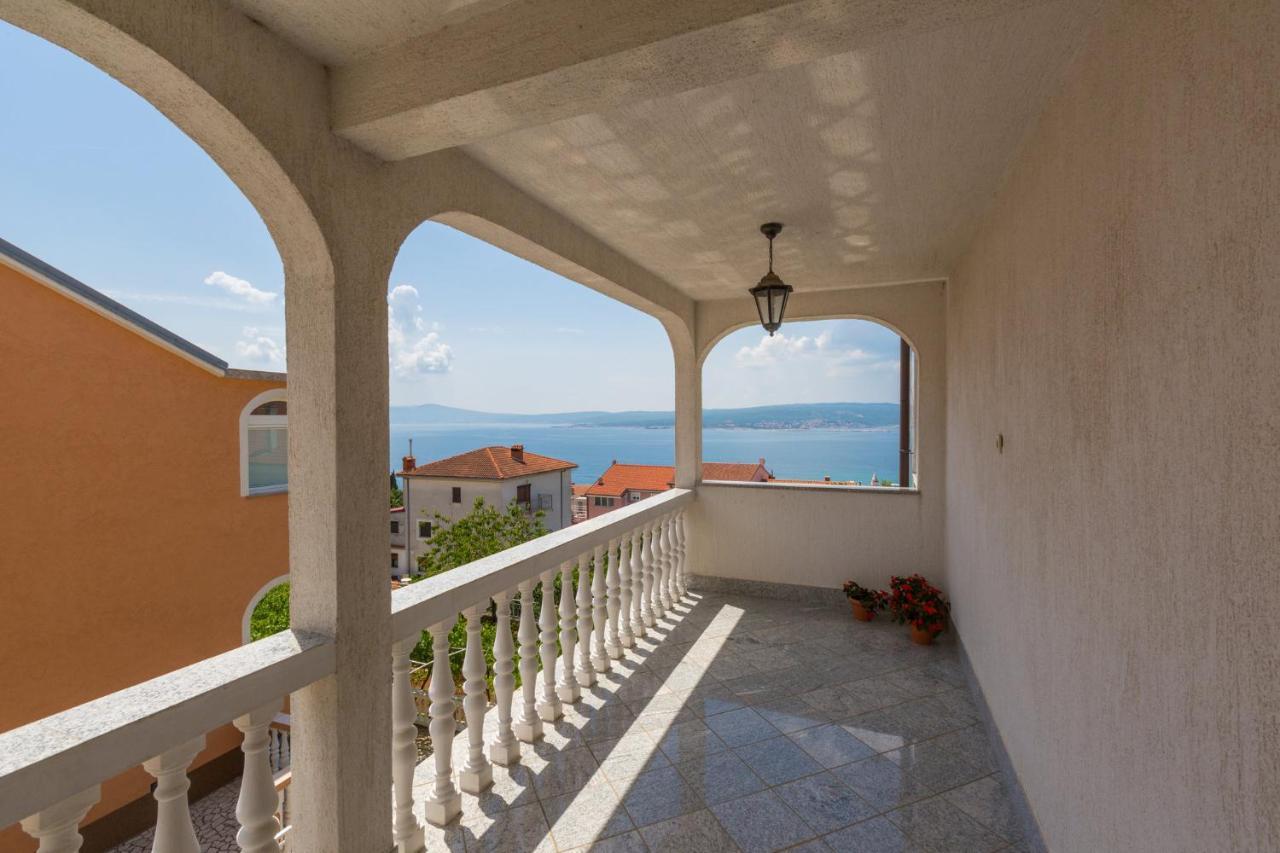 Amila Lägenhet Crikvenica Exteriör bild
